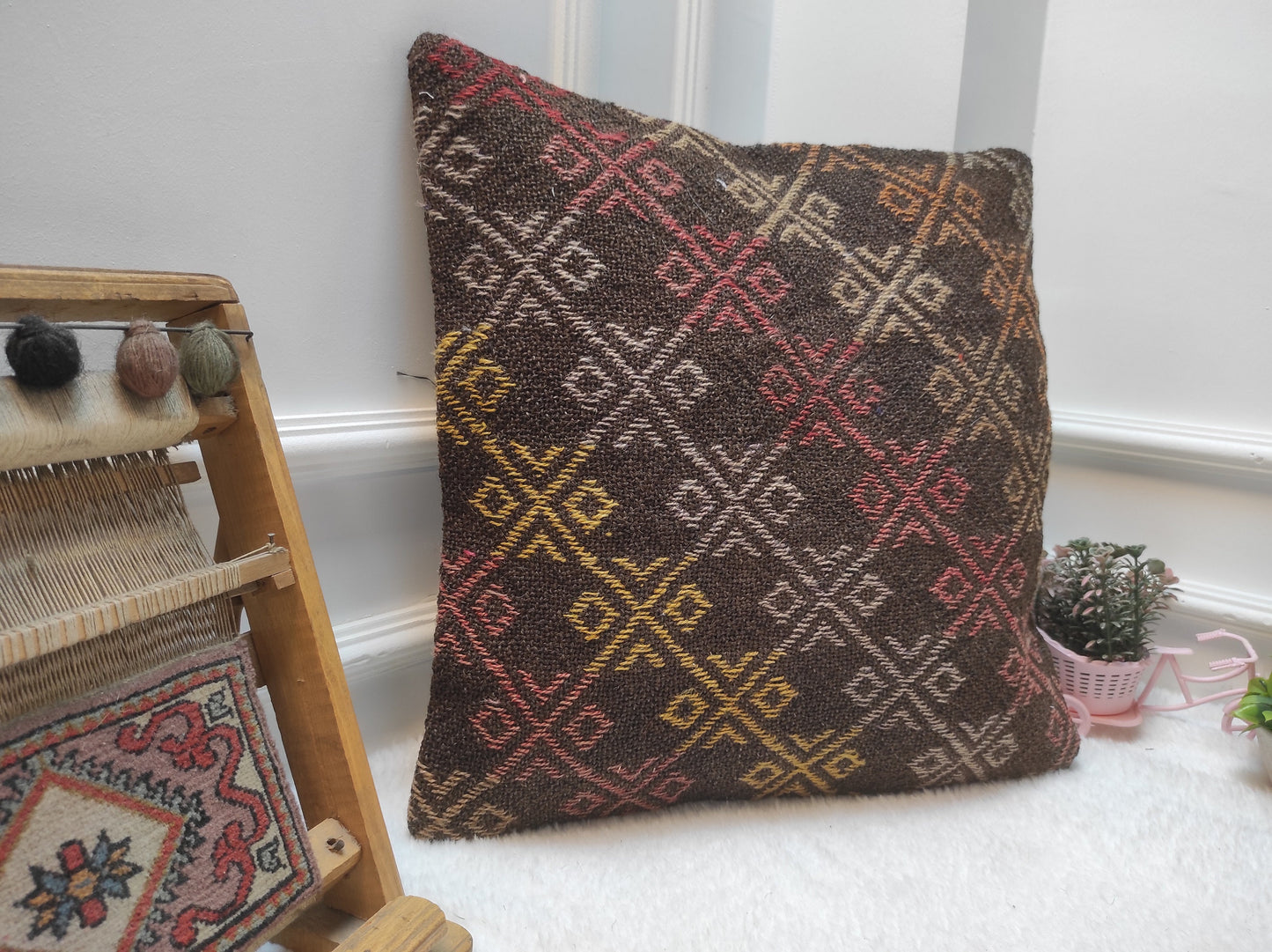 Handwoven Kilim Pillow Cover: Upcycled Rug, Ethnic Design (20x20 in)
