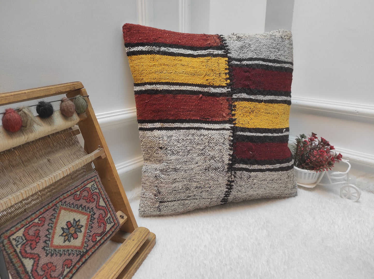 Handwoven Kilim Pillow Cover: Tribal Rustic Decor, 18x18 inch