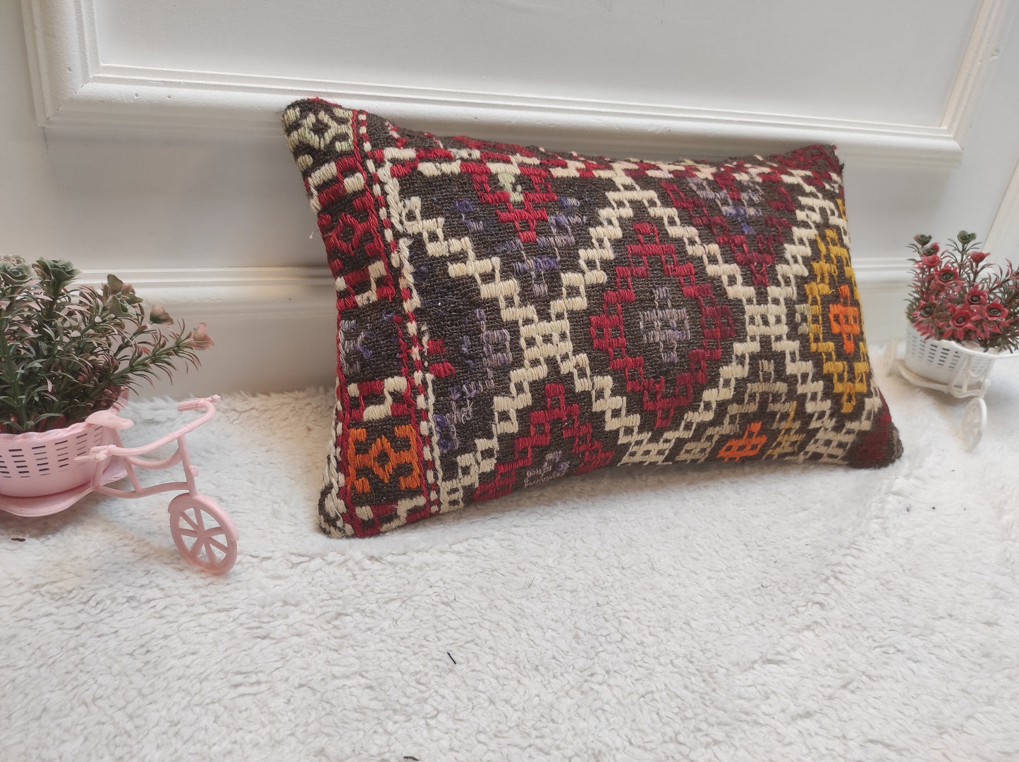 Handmade Kilim Lumbar Pillow Cover: Turkish Woven Rug Pillow (12x20 in)