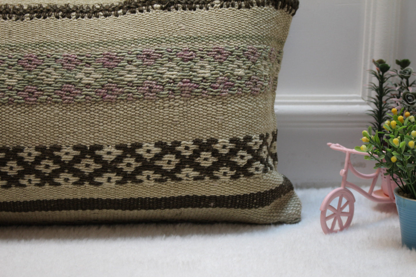 Handmade Beige Kilim Pillow Cover: Organic Wool Throw Pillow (12x36 in)