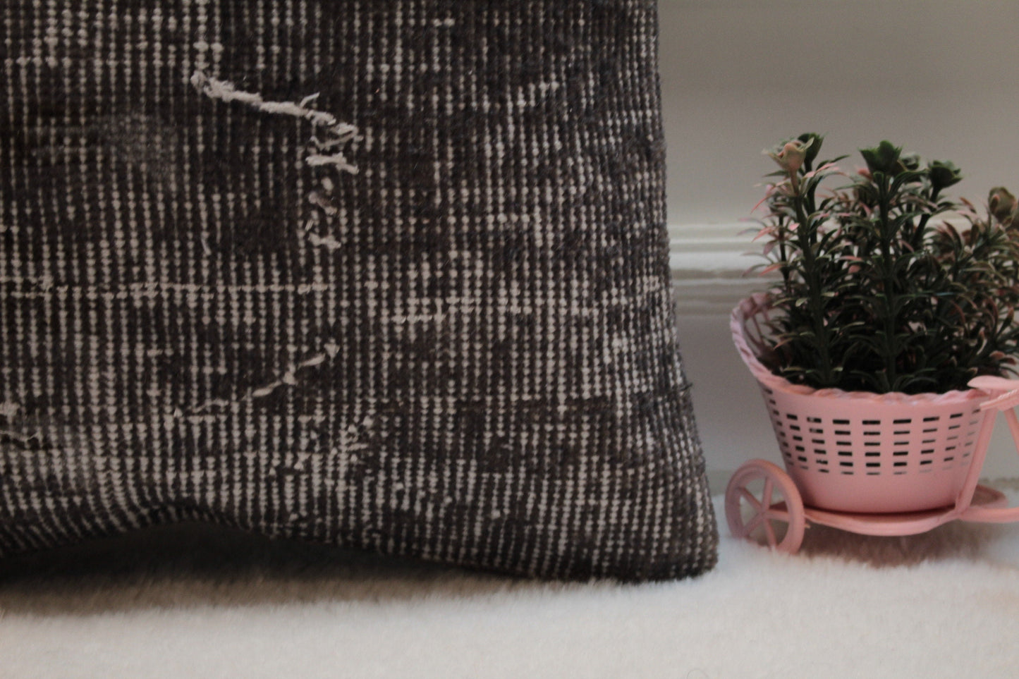 Gray Turkish Rug Pillow Cover: Handwoven Kilim, Upcycled Wool (16x16 inch)