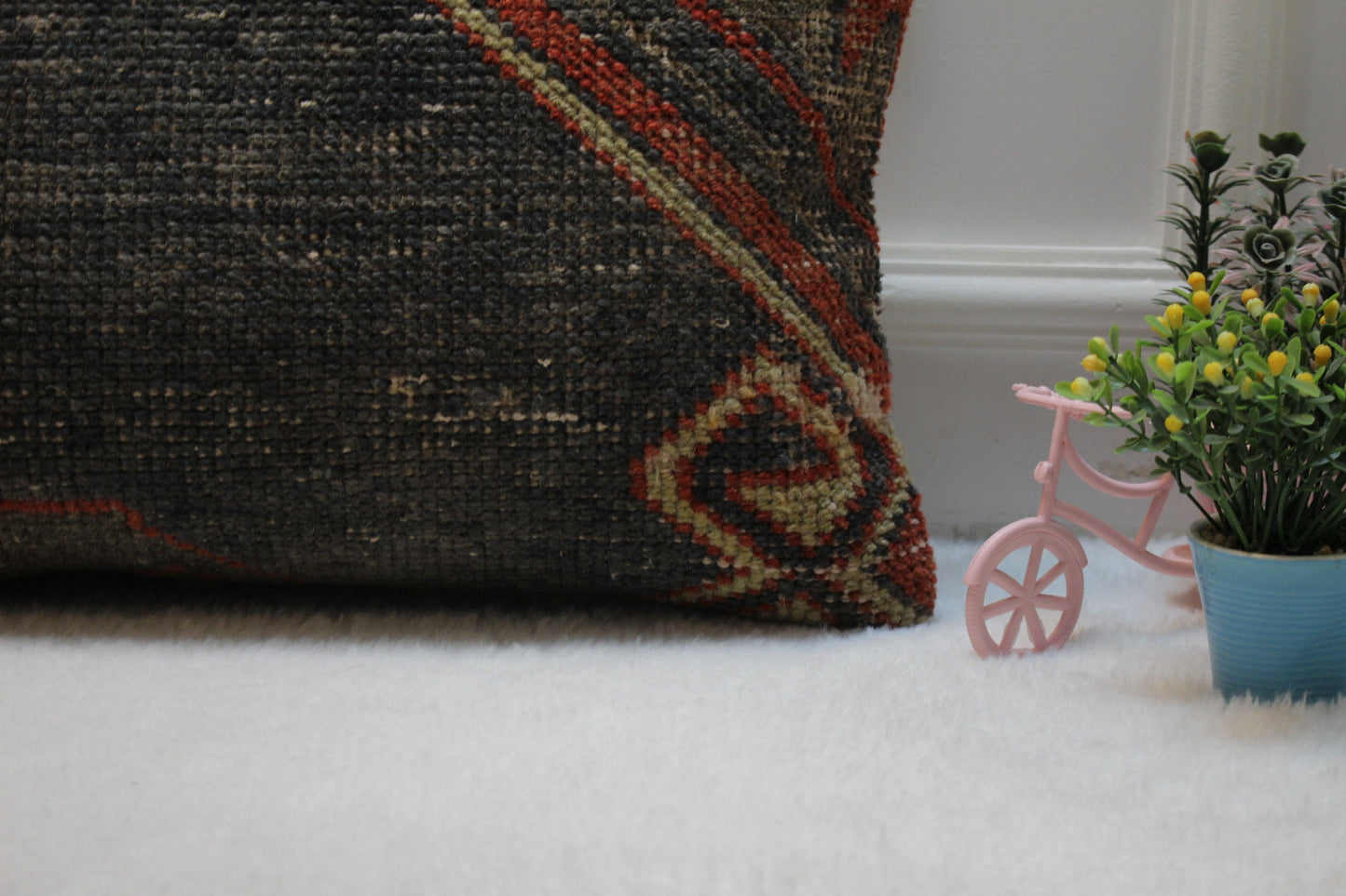 Vintage Turkish Rug Lumbar Pillow Cover: Upcycled Woven Wool (12x36 in)