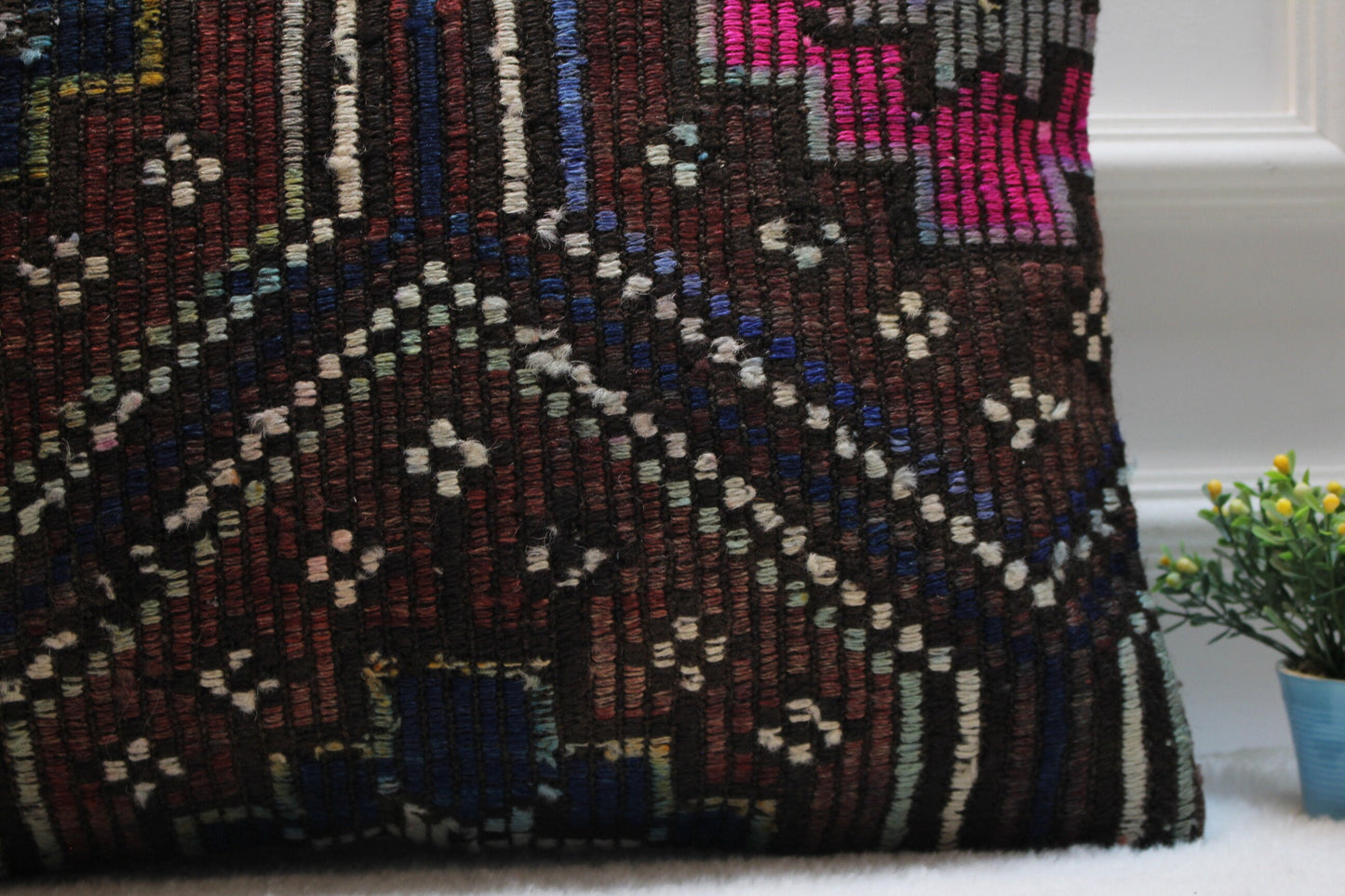Handmade Turkish Kilim Pillow Cover: Upcycled Wool Lumbar Pillow (16x24 in)