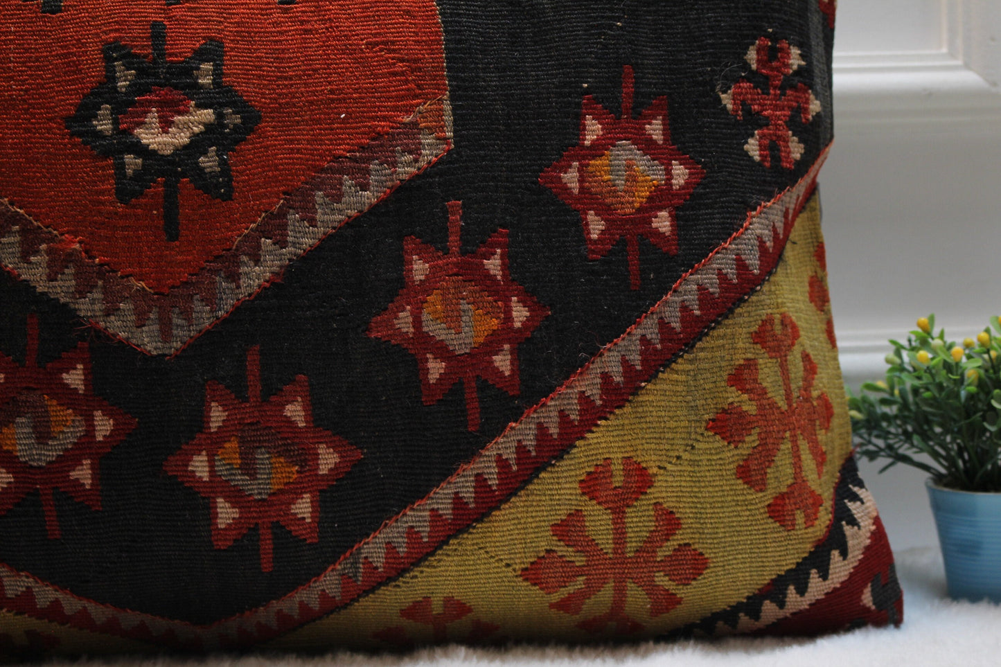 Handmade Kilim Pillow Cover: Upcycled Woven Wool, Boho Decor (16x24 in)