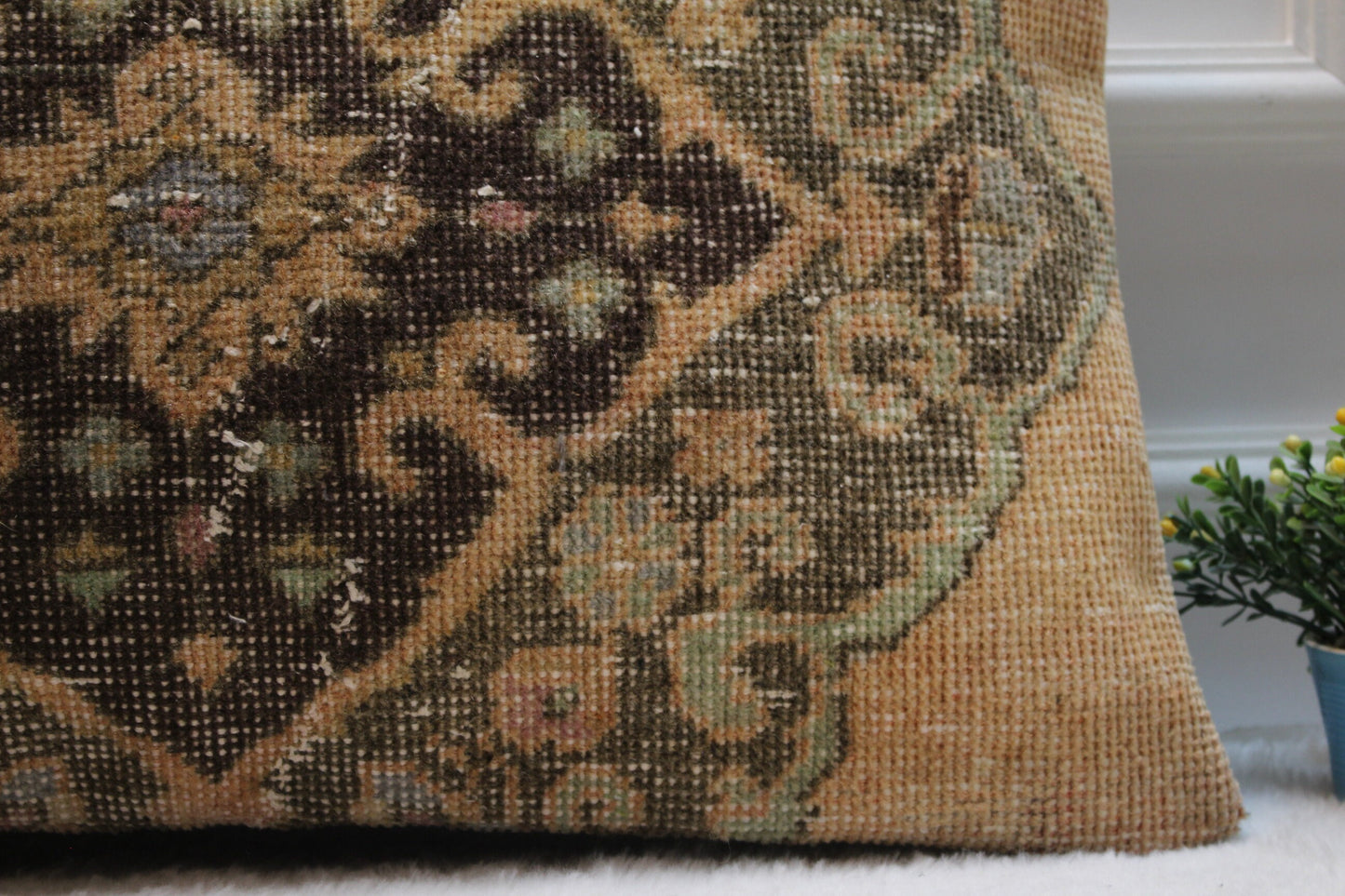 Handmade Kilim Lumbar Pillow Cover: Upcycled Woven Rug, Beige Brown (16x24 in)