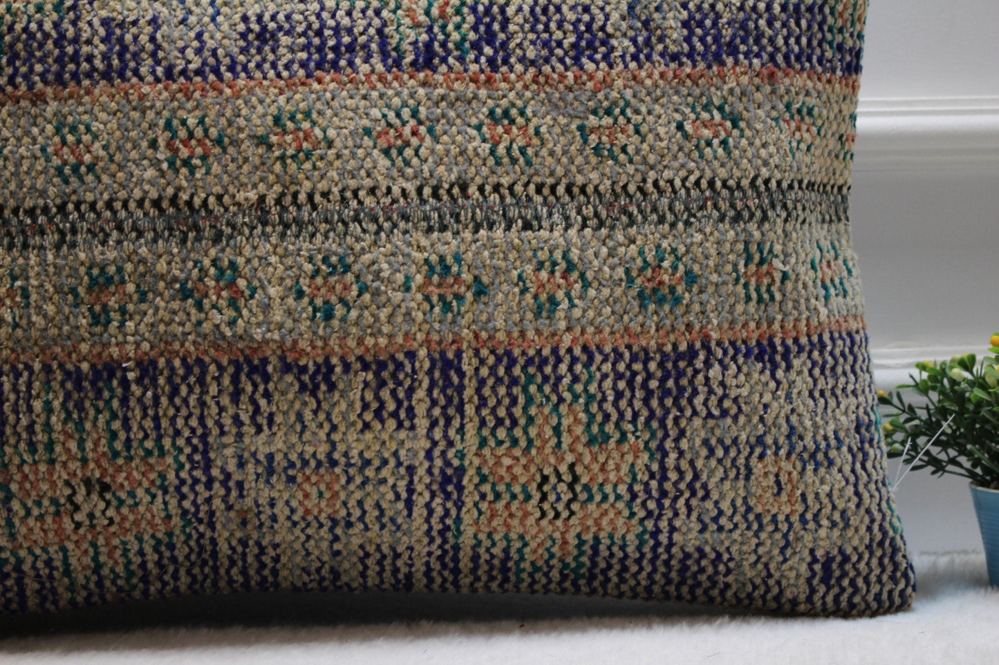 Handmade Turkish Rug Pillow Cover: Organic Boho Cushion (16x24 inc)