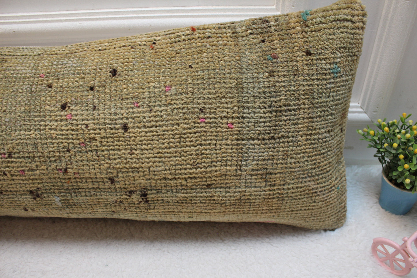 Beige Vintage Turkish Rug Pillow Cover: Handmade Wool Lumbar Pillow (12x36 in)