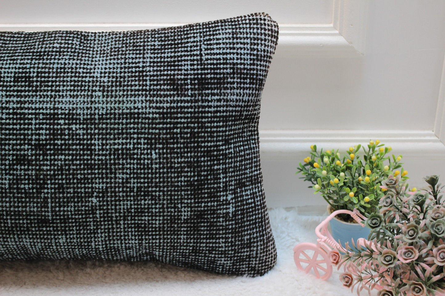 Handmade Green and Black Kilim Lumbar Pillow Cover: Upcycled Wool (12x24 inc)