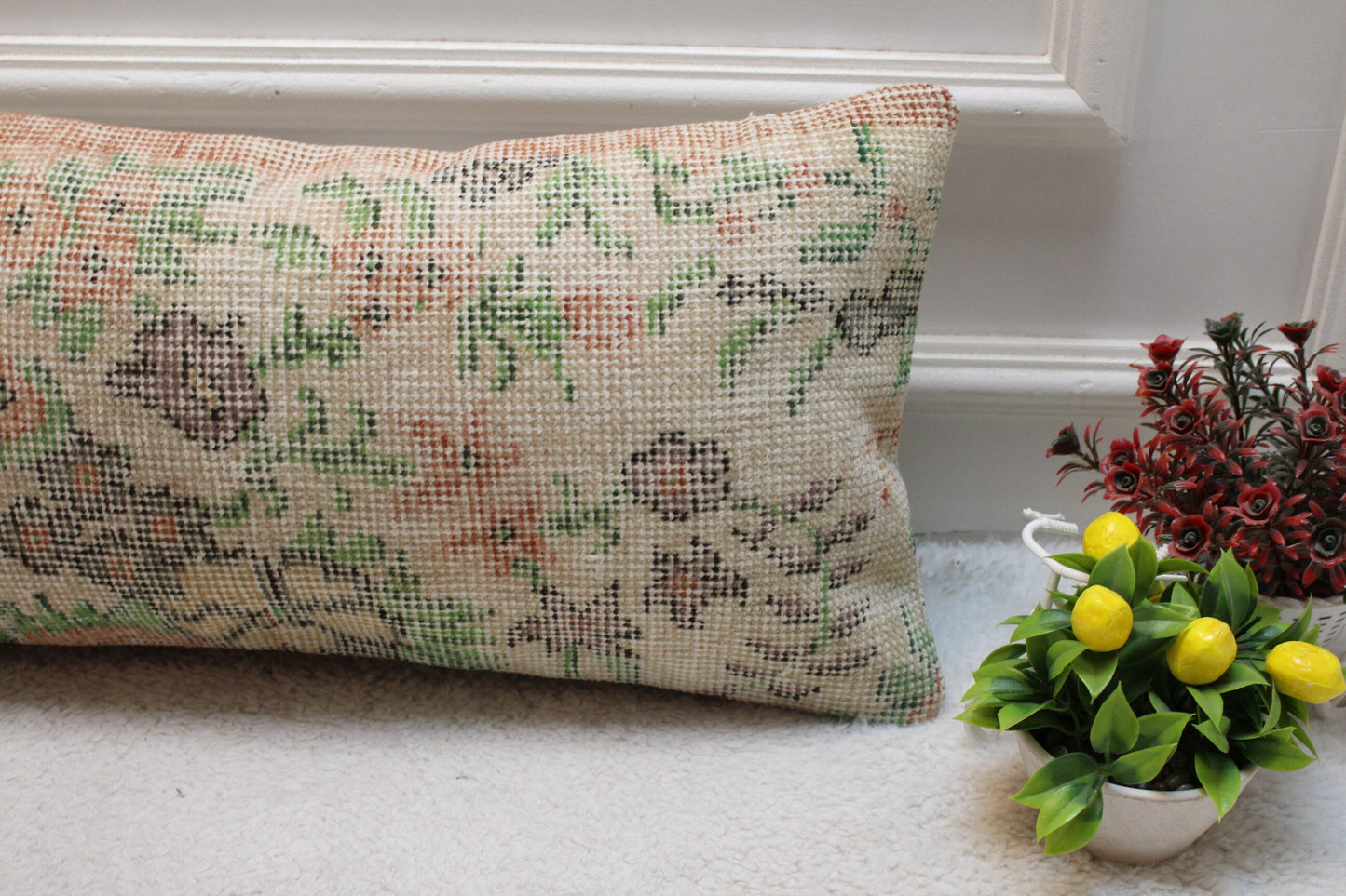 Handmade Kilim Lumbar Pillow Cover: Upcycled Floral Wool (12x24 inc)