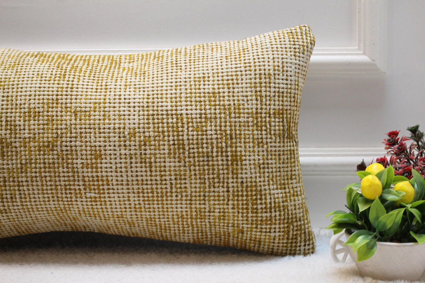 Handmade Beige Wool Lumbar Pillow Cover: Upcycled Kilim Rug, 12x24 inc