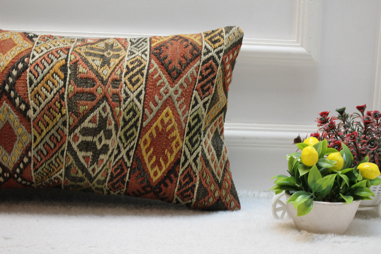 Handmade Wool Lumbar Pillow Cover: Turkish Kilim Rug, 12x24 inch