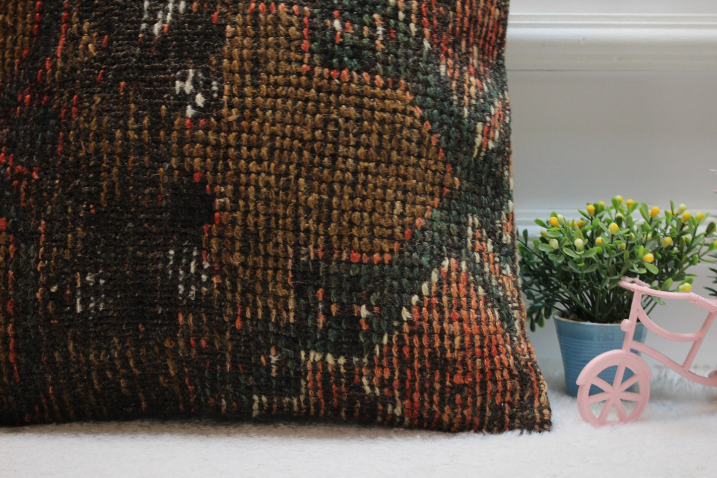 Handmade Turkish Rug Pillow Cover: Upcycled Boho Home Decor (16x16 inc)