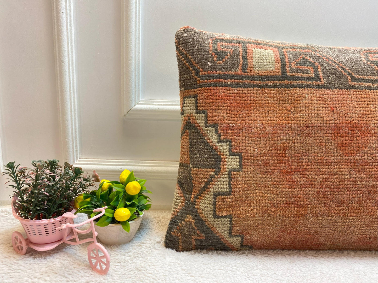 Handmade Wool Kilim Pillow Cover: Upcycled Anatolian Rug, 16x24 inc