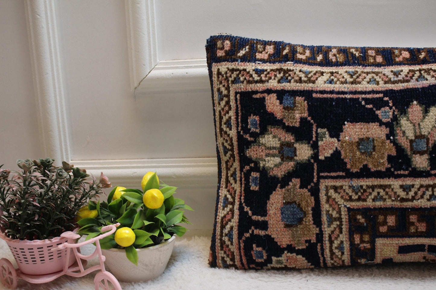 Floral Turkish Rug Lumbar Pillow Cover: Handmade Vintage Kilim, 12x20 inch