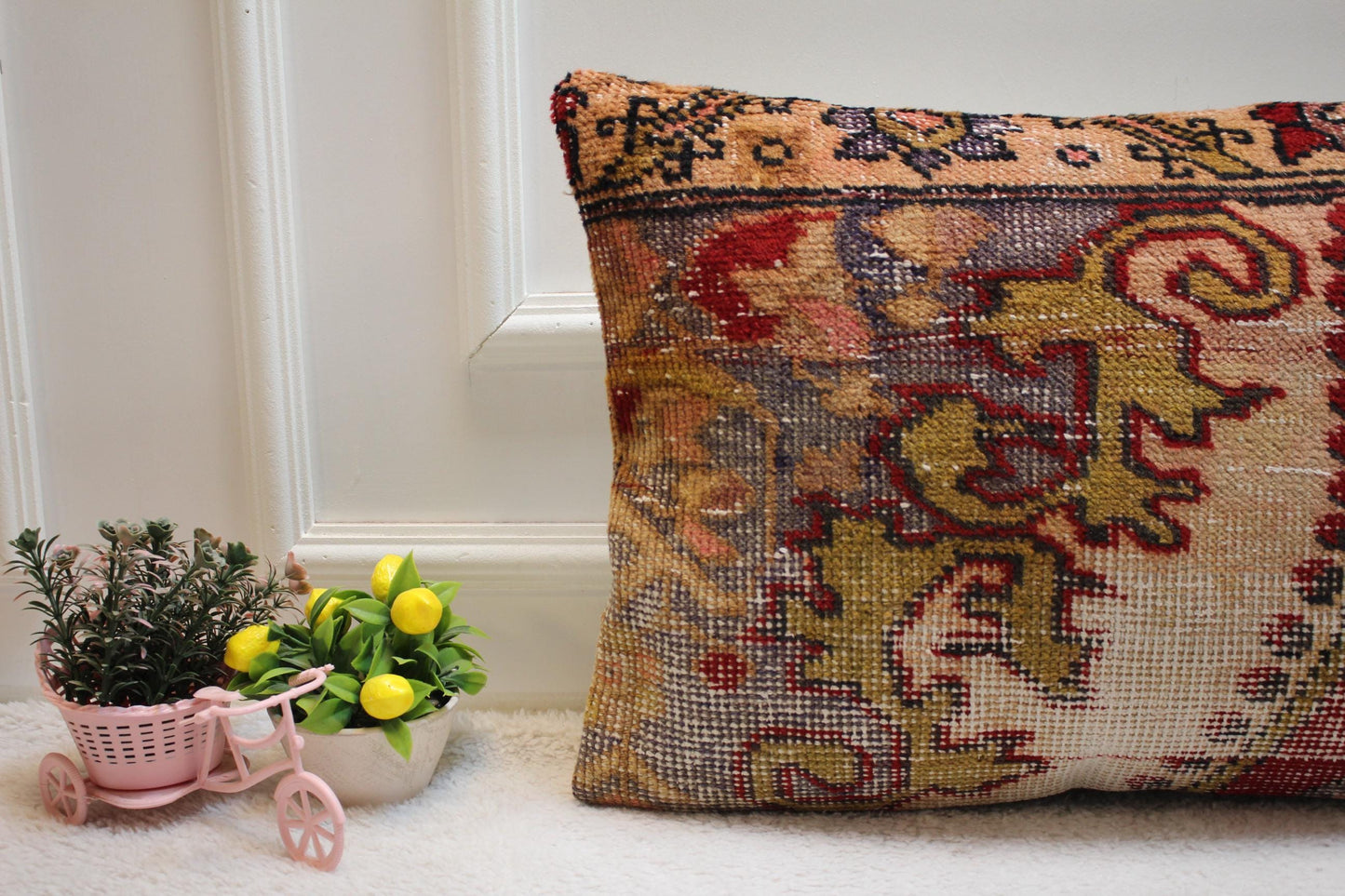 Handmade Turkish Rug Pillow Cover: Organic Wool Kilim, 16x24 inch