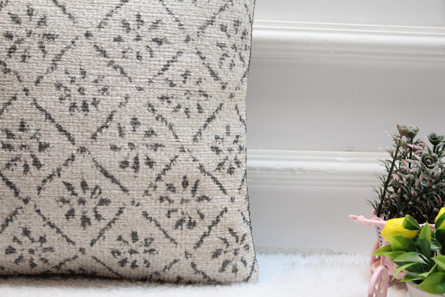 Handmade Kilim Pillow Cover: 16x16 Vintage Woven Throw Cushion