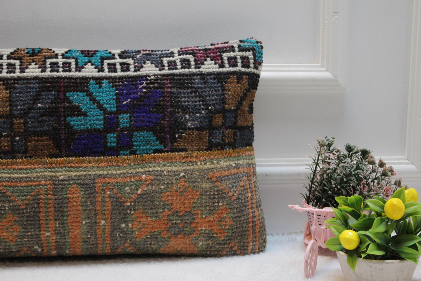 Handmade Vintage Turkish Rug Pillow Cover: Patchwork Lumbar Pillow (12x24 in)