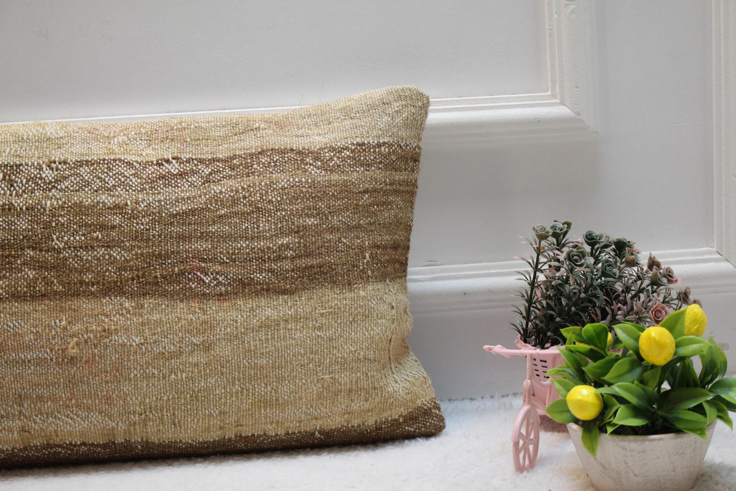 Handmade Beige Kilim Pillow Cover: Vintage Turkish Woven Cushion (12x24 inch)