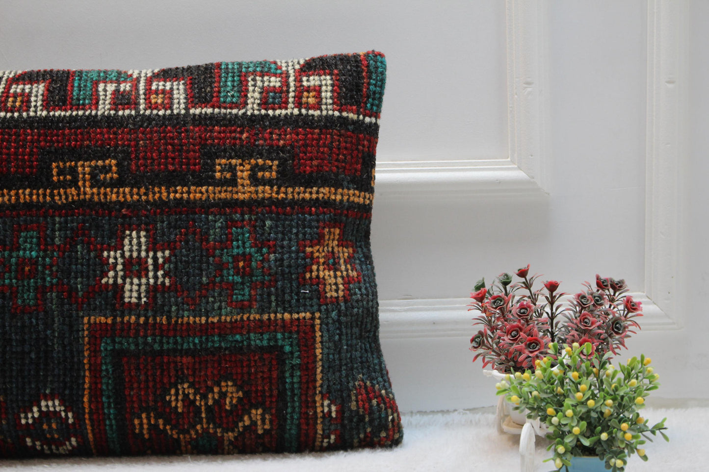 Geometric Kilim Pillow Cover: Red & Black Turkish Rug, 16x24 inch