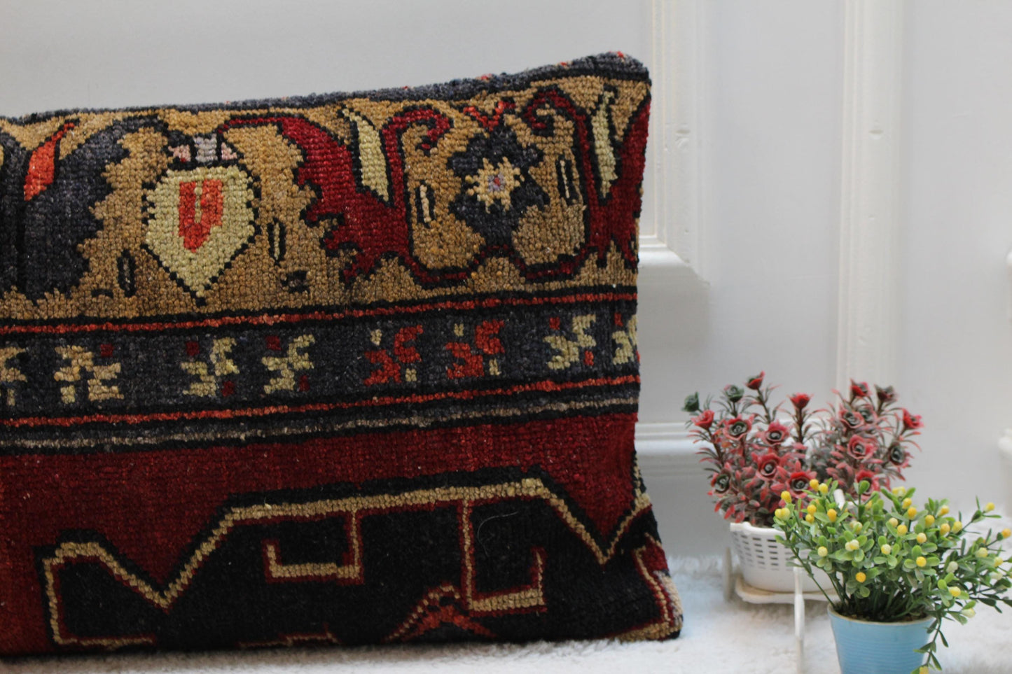 Handmade Turkish Rug Lumbar Pillow Cover: Vintage Woven Wool (16x32 in)