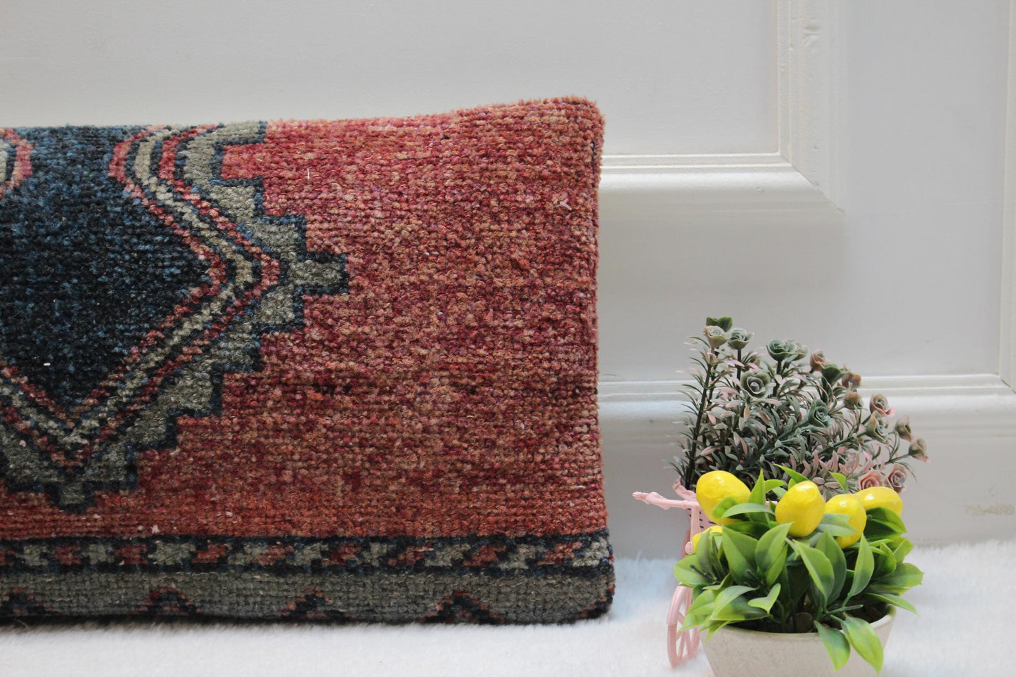 Handmade Turkish Rug Pillow Cover: Vintage Kilim Lumbar Pillow (12x24 in)