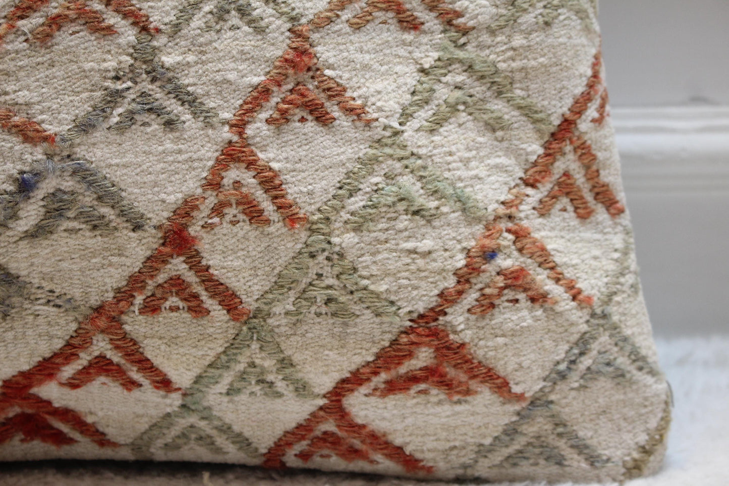Geometric Kilim Pillow Cover: Handmade Boho Wool, 16x16 inch