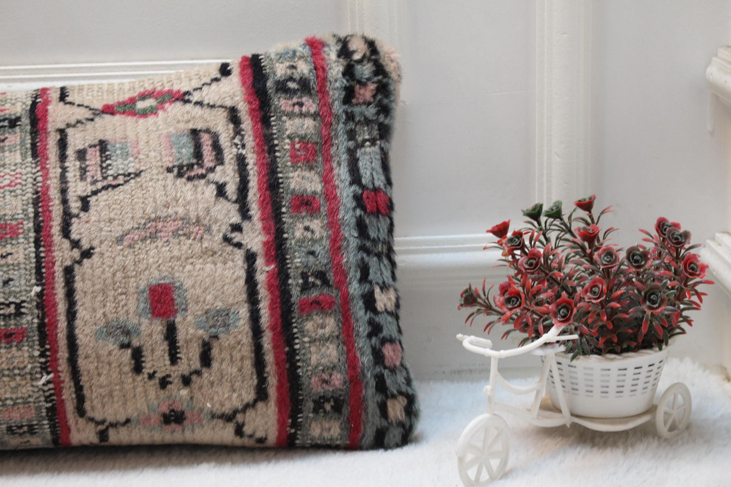 Vintage Turkish Rug Lumbar Pillow Cover: Red Beige Wool, 12x36 inch