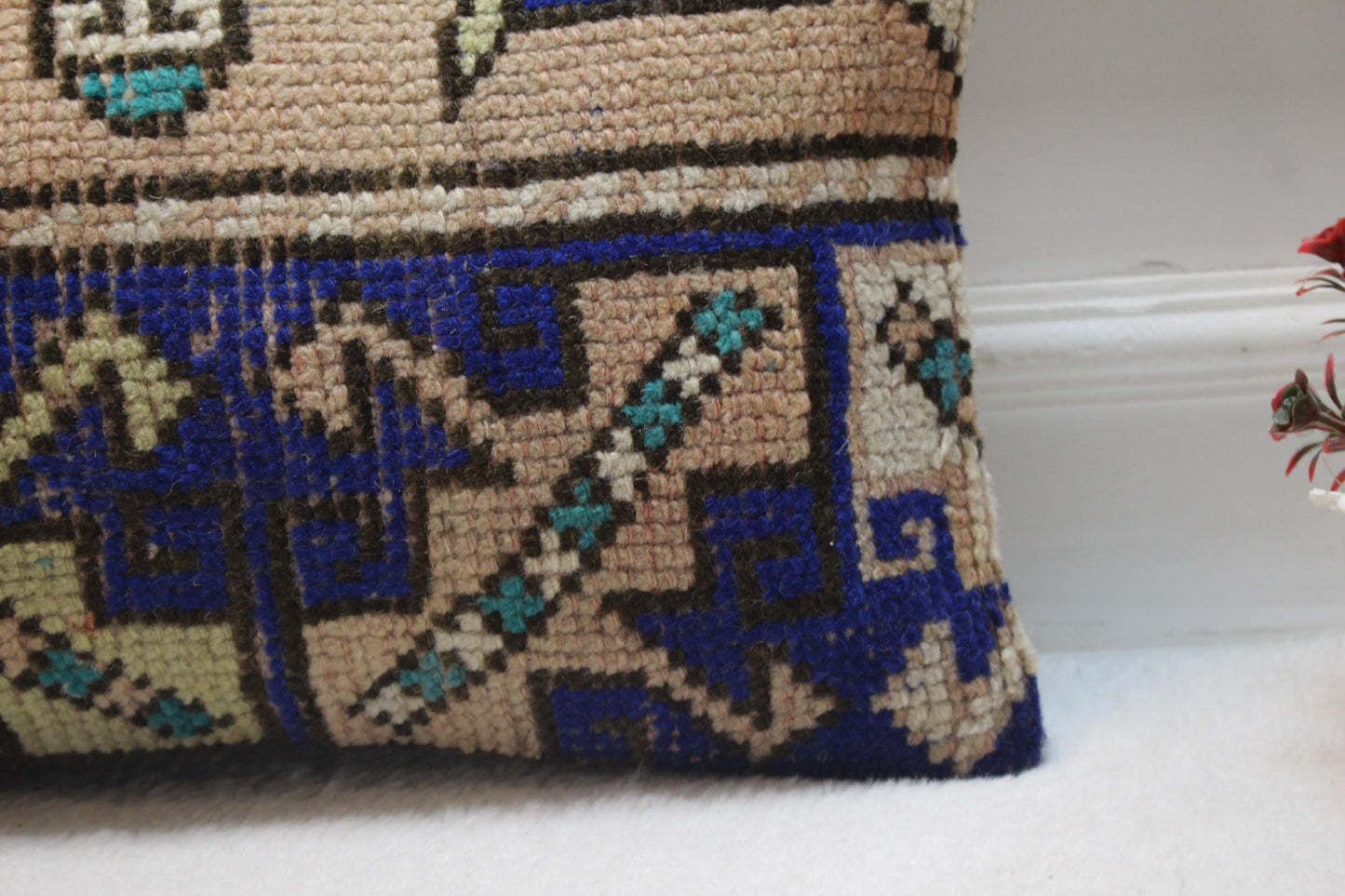 Vintage Turkish Rug Pillow Cover: Beige & Blue Wool Lumbar Pillow (12x20 in)