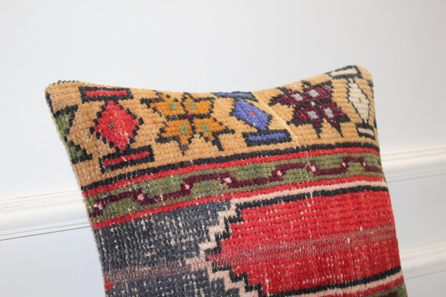 Vintage Turkish Kilim Pillow Cover | Handmade Rug Cushion with Geometric and Star Motifs