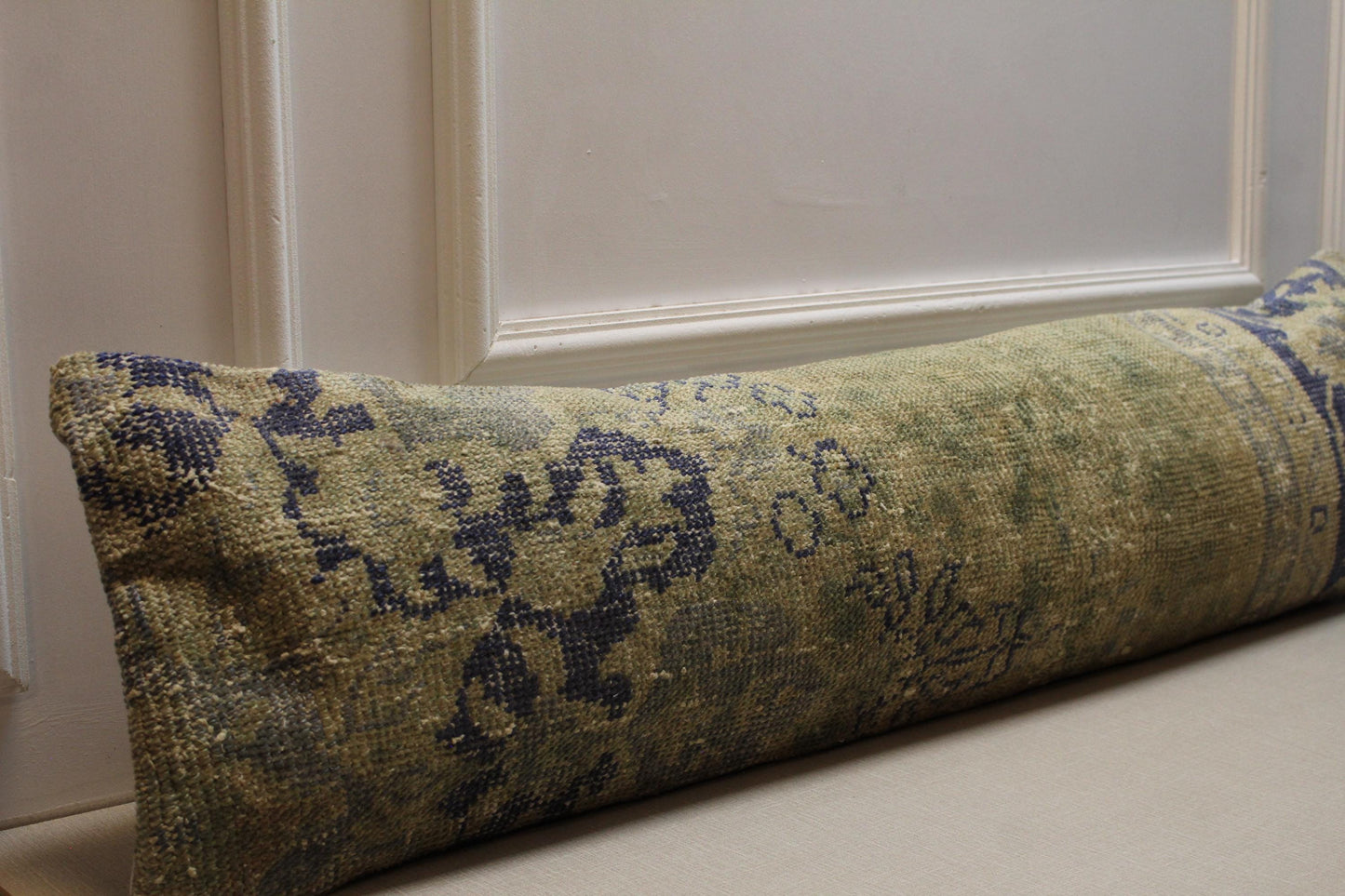 Vintage Turkish Rug Runner: Handmade Wool Anatolian Carpet