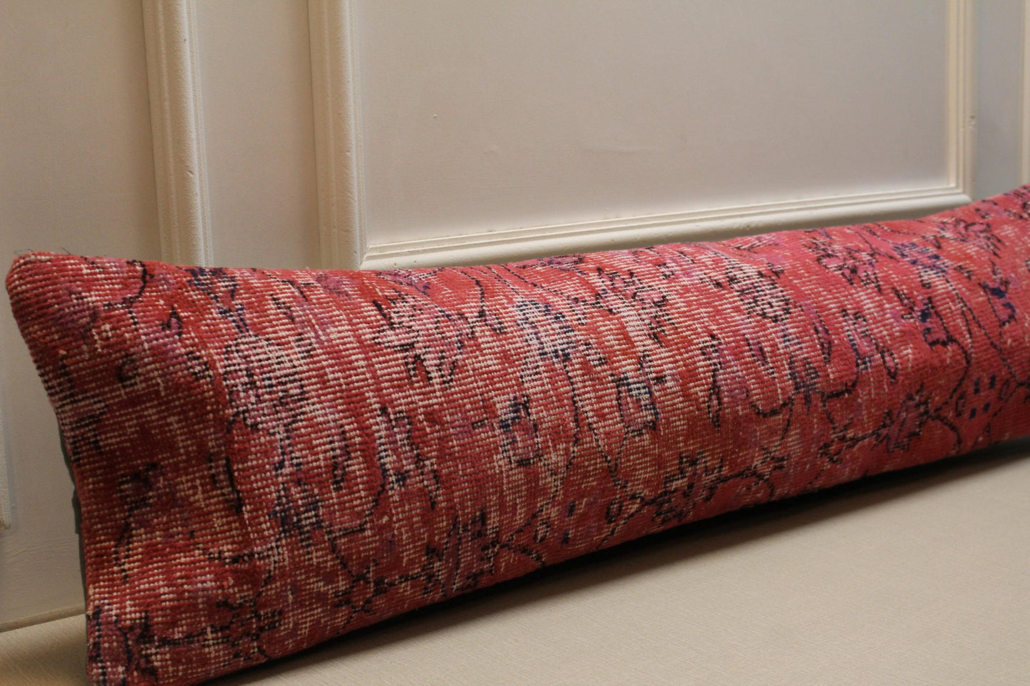 Vintage Turkish Kilim Pillow Cover: Red, Pink, Purple Floral - 30x120cm