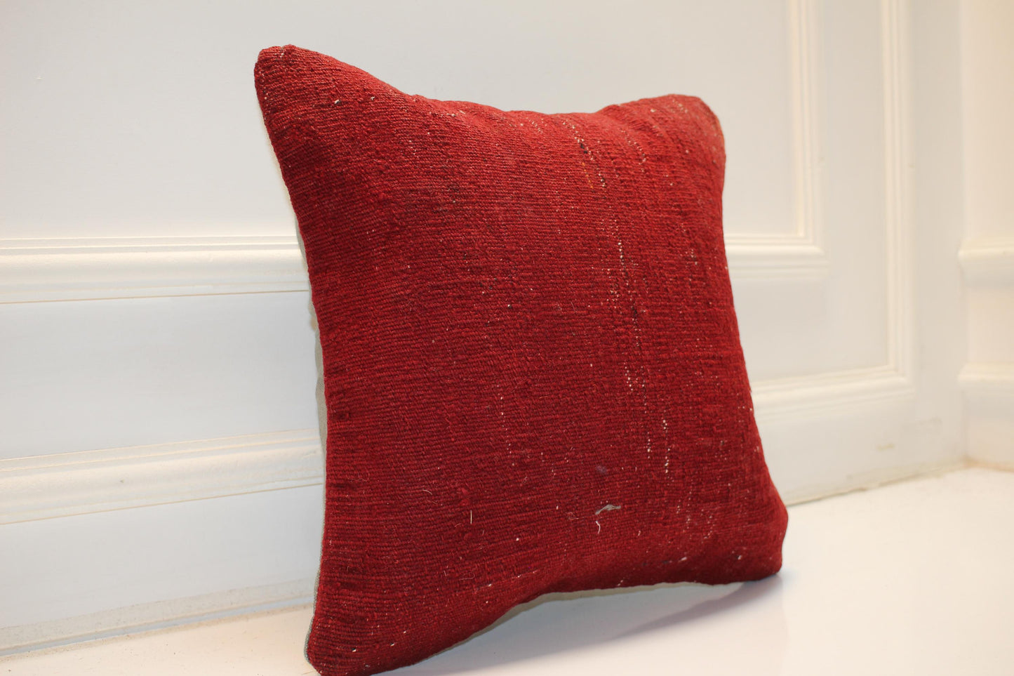 Solid Red Anatolian Cushion, Minimal Tribal Backside, Rustic Boho Home Decor(16x16 in)