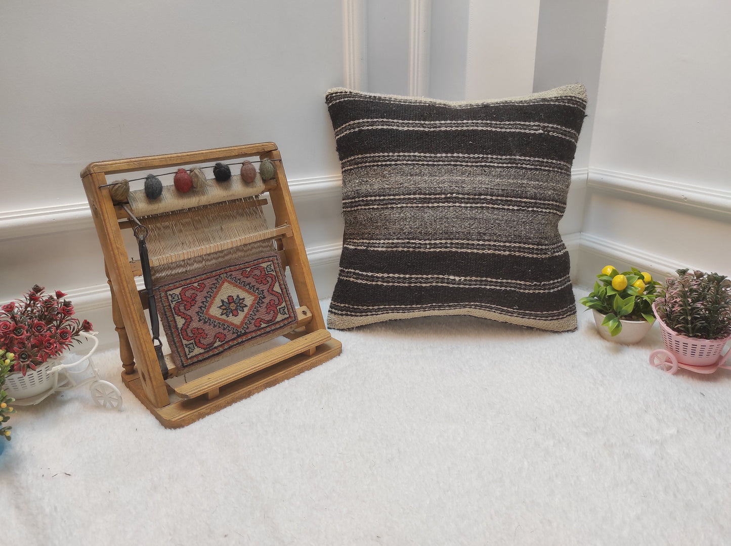 Handwoven Kilim Pillow Cover: Black Tribal Rug Pillow (18x18)