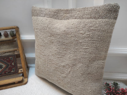 Handmade White Kilim Pillow Cover: Bohemian Rug Pillow (18x18 inc)