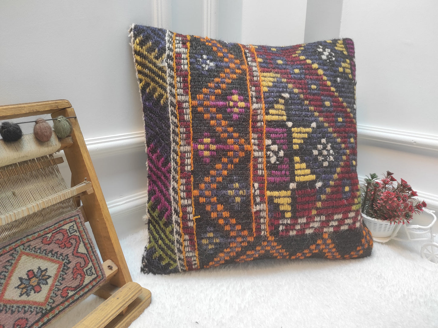 Handwoven Kilim Pillow Cover: Bohemian Rug Pillow, 20x20 inch
