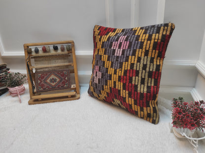 Handwoven Kilim Pillow Cover: Bohemian Rug Pillow (18x18 inch)