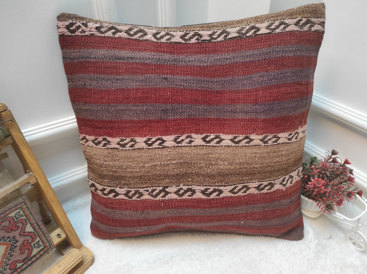 Handmade Kilim Pillow Cover: Upcycled Woven Rug, Red, 20x20