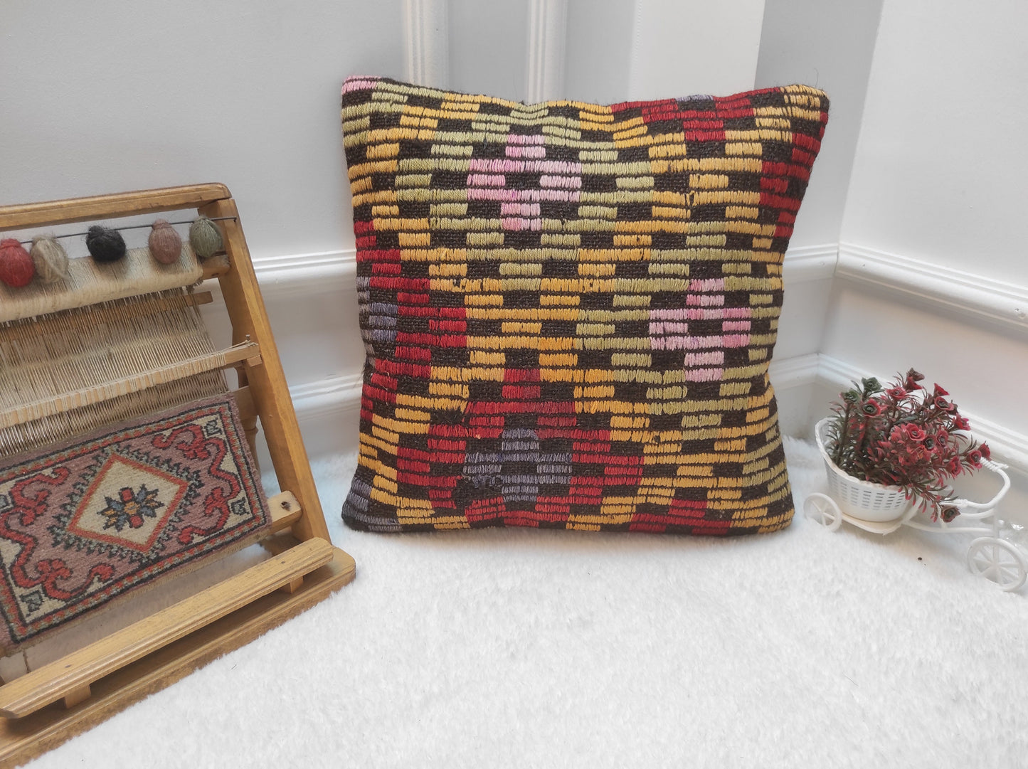 Handmade Kilim Pillow Cover: Upcycled Woven Rug, Bohemian Decor (18x18 inc, 45x45 cm)