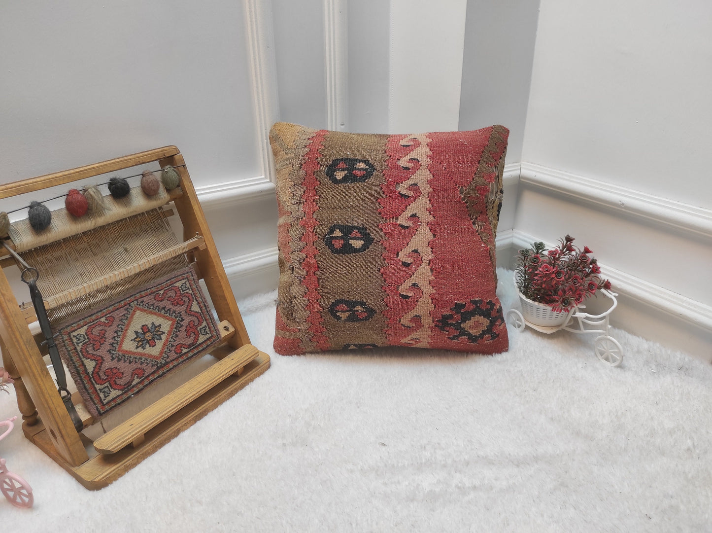 Handmade Kilim Pillow Cover: Upcycled Woven Rug, Bohemian Decor (16x16 in)