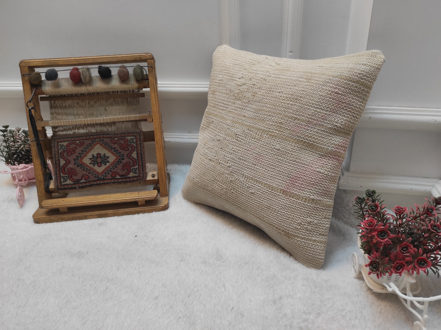 Handmade Kilim Pillow Cover: Upcycled Woven Rug, White 16x16