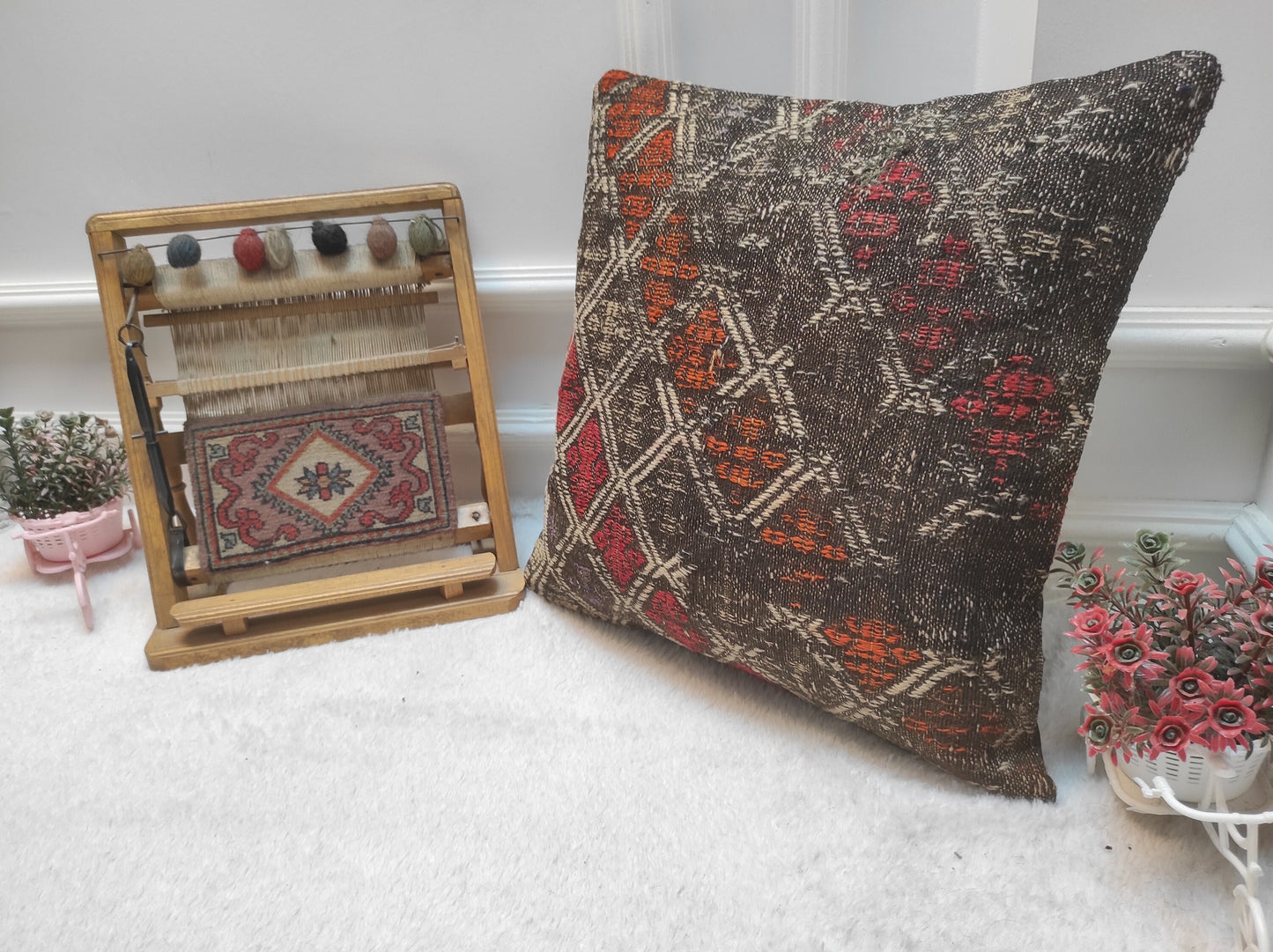 Handmade Kilim Pillow Cover: Geometric Woven Wool, 18x18 inch