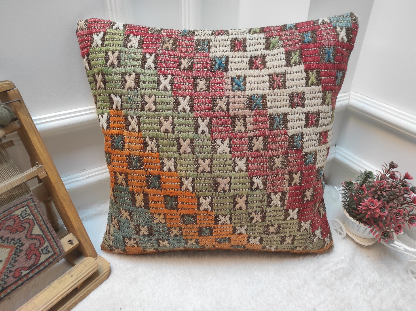 Handmade Kilim Pillow Cover: Upcycled Turkish Rug, Bohemian Decor (18x18 in)