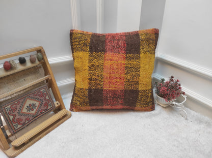 Handwoven Kilim Pillow Cover: Rustic Ethnic Wool Pillow (18x18 inch)