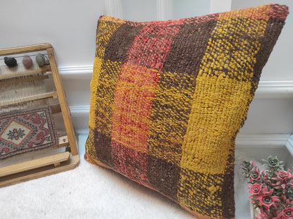 Handwoven Kilim Pillow Cover: Rustic Ethnic Wool Pillow (18x18 inch)