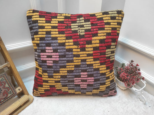 Handwoven Kilim Pillow Cover: Bohemian Rug Pillow (18x18 inc.)