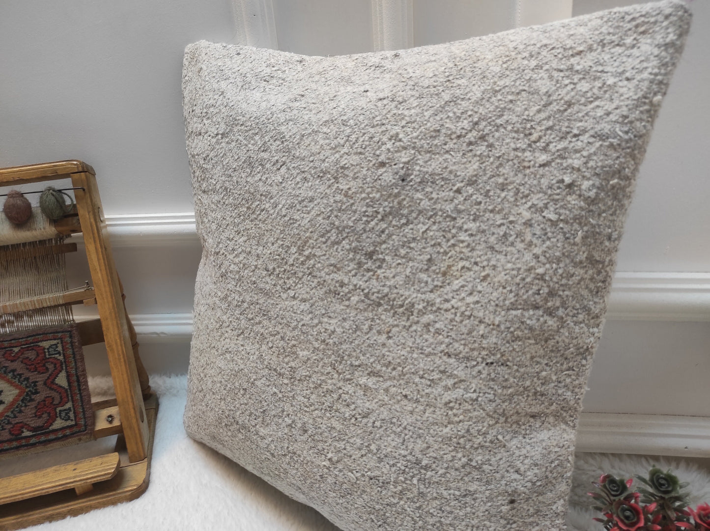 Handmade White Kilim Pillow Cover: Upcycled Turkish Rug, 18x18