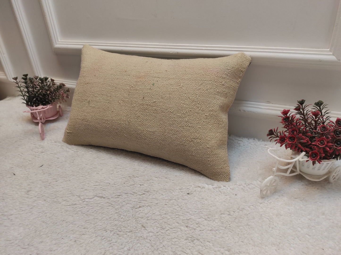 Handwoven White Kilim Pillow: Upcycled Anatolian Wool Lumbar Cover (12x20 in)
