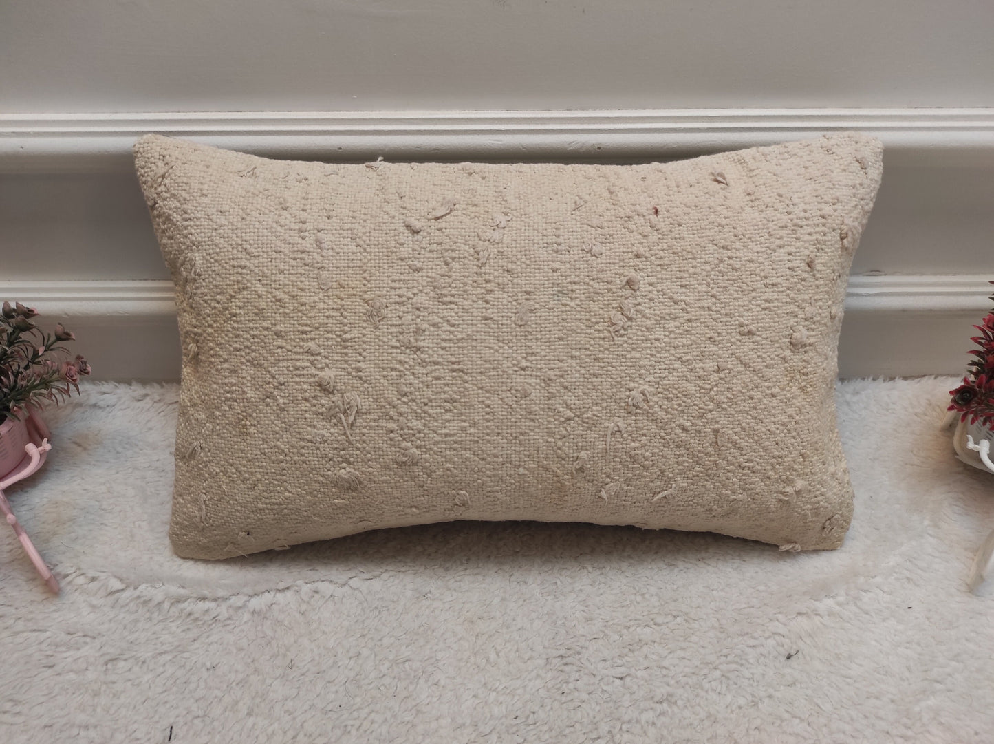 Handmade Kilim Pillow Cover: Upcycled Woven Rug, White (12x20 inc.)