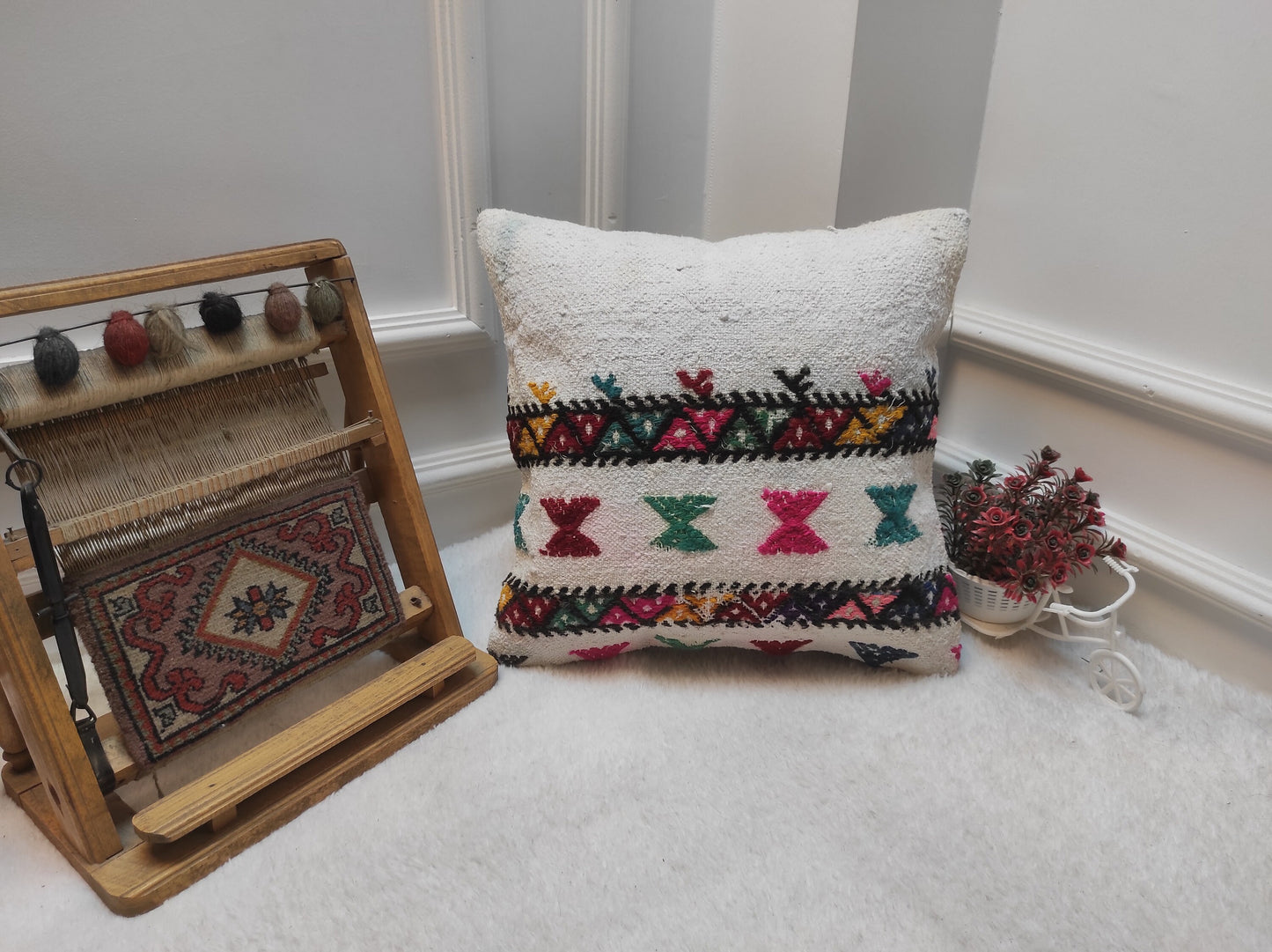 Handmade Kilim Pillow Cover: White Anatolian Woven Rug, 16x16 Inch
