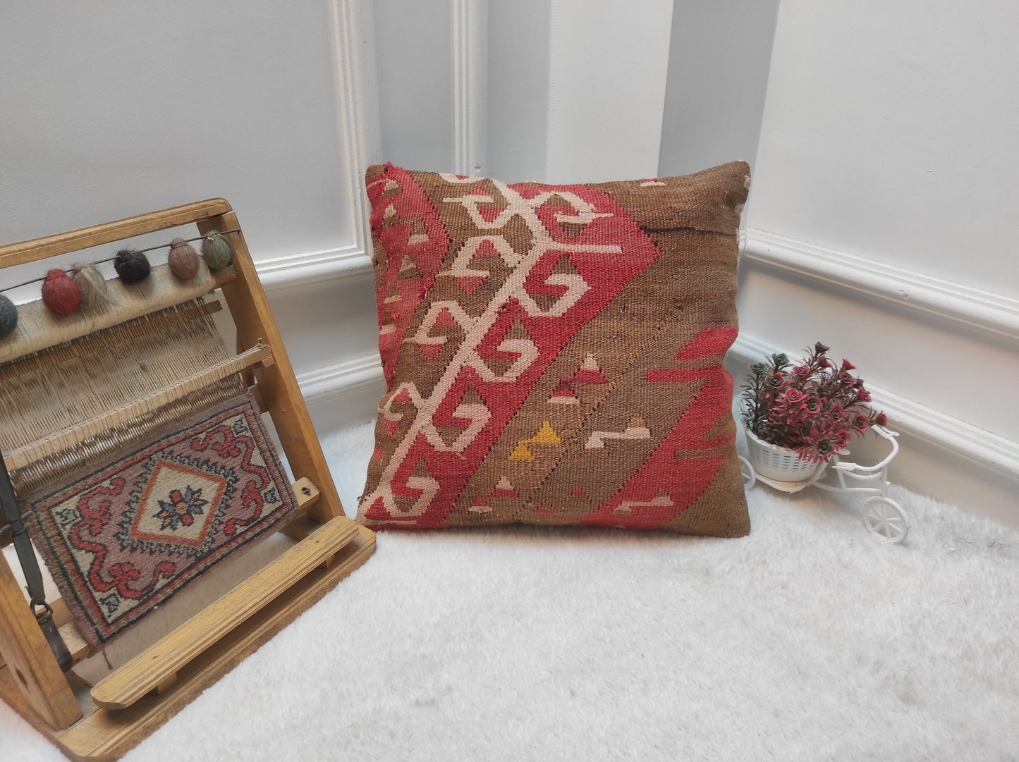 Handmade Kilim Pillow Cover: Upcycled Woven Rug, 16x16 in